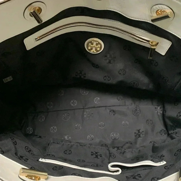 TORY BURCH Women’s Shoulder Bag Purse.🌟Excellent Condition 🌟Dust bag included - Picture 4 of 9